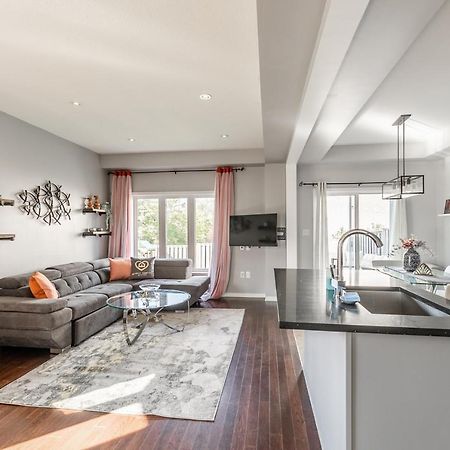 Luxury 3Br 2Ba Townhome With Private Hot Tub, Gym, Bbq By Globalstay Хамилтън Екстериор снимка